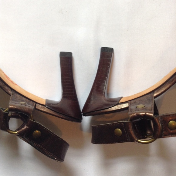 Franco Sarto Metallic Bronze Leather Sandals - Picture 5 of 8